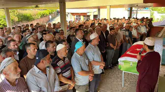 Beypazarı maden kazasında hayatını kaybeden Erdi Kahveci toprağa verildi