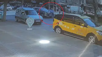 Manavgat'ta yaya geçidinde tehlikeli anlar kamerada