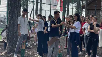 Osmaniyeli öğrenciler ekranı bıraktı yaylada kampa daldı