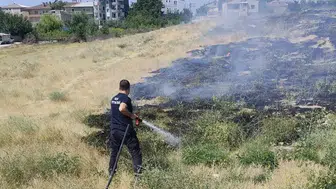 Van'da tarım arazisinde dumanlar yükseldi