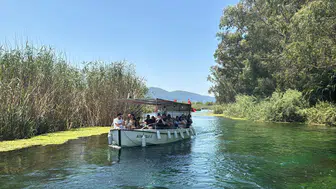 Akyaka Kadın Azmağı doğal akvaryum olarak büyülüyor