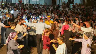 Kozan’da mahalle konserleri yayla şenliğine dönüştü