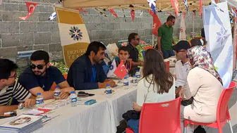 Erzurum’da üniversite adayı gençler için tercih rehberliği başladı