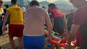 Fatsa açıklarında denize giren kadın akıntıya kapıldı