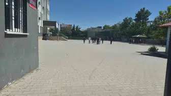 Adıyaman'da okul bahçesindeki kavga ihbarı ekipleri alarma geçirdi