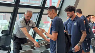 Muhammed Salah Trabzonspor kafilesiyle İstanbul yolcusu