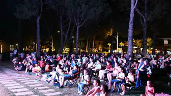 İznik’te yazlık sinema sezon finali yaptı