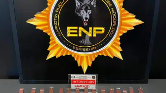 Eskişehir otogarında saatlerin içine zulalanmış uyuşturucu bulundu