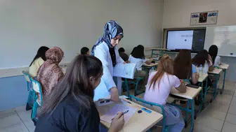 KAYMEK'in ücretsiz YKS kursu için deneme sınavı yapıldı