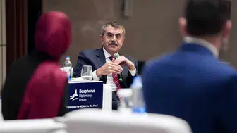 Bakan Tekin'den müfredat ve sınav sistemi iddialarına yanıt
