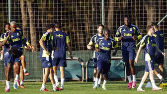 Fenerbahçe Konyaspor maçı öncesi hazırlıklarını bitirdi