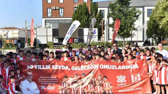 Altıeylül’ün minik sporcuları Balıkesirspor formalarına kavuştu