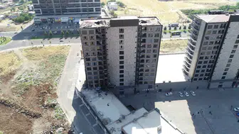 Diyarbakır'da gece yarısı yangın 13 katlı plaza küle döndü