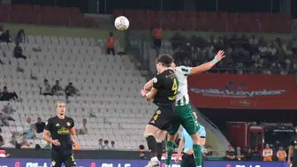 Konyaspor sezona evinde mağlubiyetle başladı
