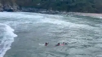 Kandıra’da yasağı dinlemediler Denize giren baba ve çocukları boğuluyordu