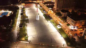 Büyükçekmece 80 bin metrekarelik dev bir meydana kavuşuyor