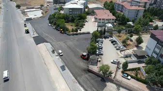 Okul yolları yeni eğitim yılına asfaltla hazır