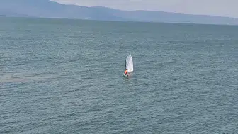 Çıldır Gölü rüzgarı yelken sporuna açtı