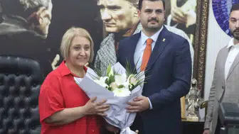 AK Parti'den Menderes Belediye Başkanı Çiçek hakkında dikkat çeken iddia