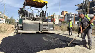 Aksu Altıntaş’ta altyapı bitiyor yollar asfaltla yenileniyor