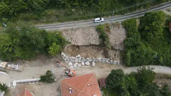 Kastamonu’da selin yıktığı yollar dev kayalarla yeniden inşa ediliyor