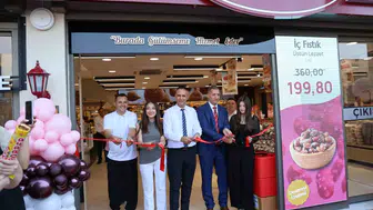Aydınlı kuruyemiş devi 133’üncü şubesiyle kafe konseptine geçti