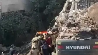 Küçükçekmece'de kentsel dönüşüm yıkımı kazayla bitti