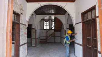 Tarihi Kocabaş Konağı küllerinden doğuyor