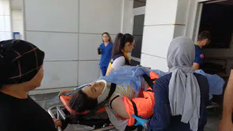 Aksaray'da temizlik işçisi genç kadın balkondan beton zemine çakıldı