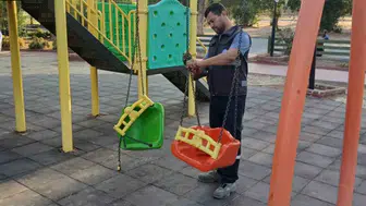 Didim parklarını yeniliyor çocuklar için daha güvenli hale getiriyor