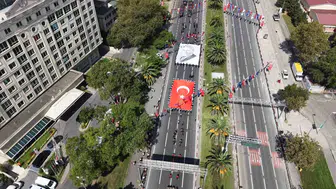 İstanbul'da 30 Ağustos Coşkusu: Vatan Caddesi'nde Görkemli Geçit Töreni