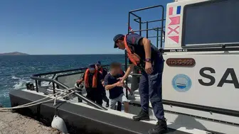 Bozcaada açıklarında gemide acil tıbbi müdahale operasyonu