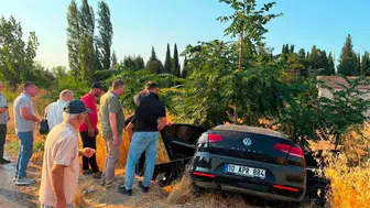 Balıkesir'de yangına destek yolunda feci kaza