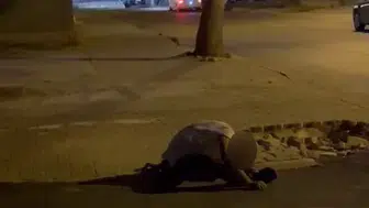 Adıyaman sokaklarında madde etkisiyle yığılıp kalan kişi paniğe neden oldu?