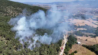 Bolu Kızılağıl köyü yakınlarında orman yangını başladı