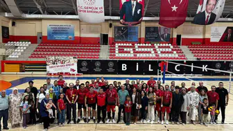 Bilecik'te Zafer Bayramı Voleybol Turnuvası'nda şampiyon Gölpazarı Açık Ceza İnfaz Kurumu