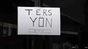 Esnafın Ters Yön İsyanı Kendi Tabelasını Kendisi Astı