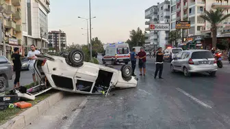 Silifke’de çekici kazası Anne ve çocuğu hastaneye kaldırıldı
