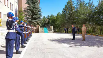 Bayburt İl Jandarma Komutanı görevini devrediyor
