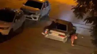Bagajda oturan genç, ani frende yola düştü son anda kurtuldu