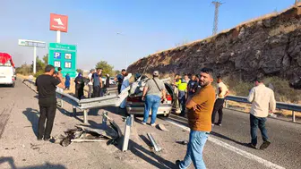 Şanlıurfa yolunda feci kaza Bir ölü bir ağır yaralı