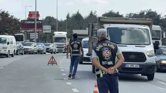 Arnavutköy yollarında kamyonlara havadan takip
