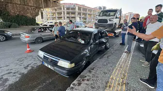 Samsun Canik’te kavşak kazası Bir sürücü hastaneye kaldırıldı