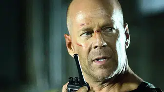 Bruce Willis kızının düğününde ortaya çıktı! Son hali yürek burktu