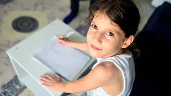 3 yıldır duyamıyor, okullar açılmadan yardım bekliyor