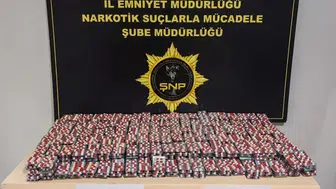 Suruç'ta polis aracı durdurdu, koltuğun altından 13 bin hap çıktı