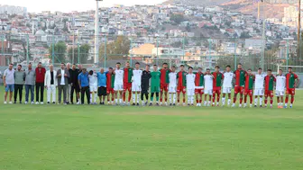 İzmir Futbolunun Nabzı Sezon Öncesinde Attı Çiğli'deki Dostluk Sınavı Yeşil-Kırmızılıların