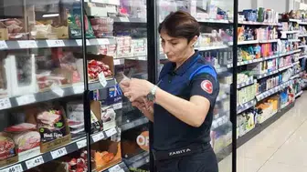 Devrek zabıtasından marketlere hijyen ve fiyat denetimi