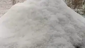 Kars’ın köyüne Ağustos ayında kış geri geldi