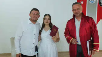 Burhaniye’de nikah trafiği dur durak bilmiyor